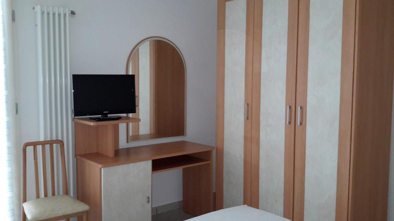 Residence Onda Blu Cervia Kültér fotó